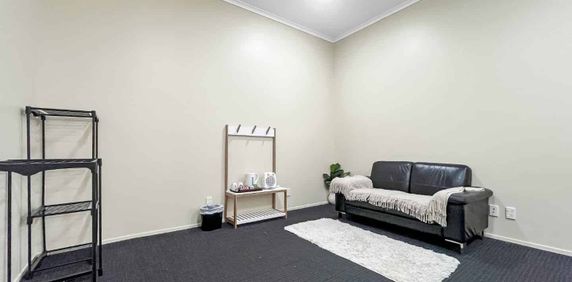 Welcome to Unit 212 at Hyams Building - Photo 2