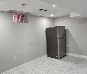 For Lease - 21 Iceland Poppy Trail Unit# Basement, Brampton, Ontario - Photo 5