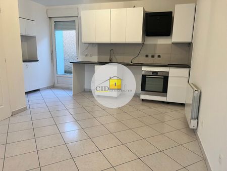 Location Appartement 3 pièces 58m² GRENAY 38540 - Photo 3