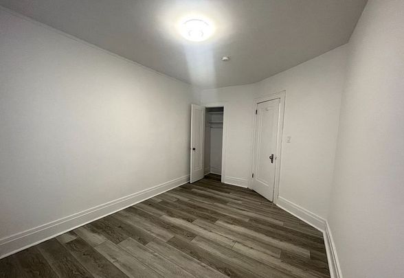 For Lease - 2 Broadway Avenue Unit# 9, Toronto, Ontario - Photo 1