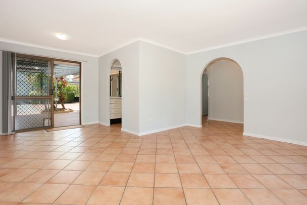 Renovated 3-Bed Home with Large Workshop & Outdoor Living! - Photo 1