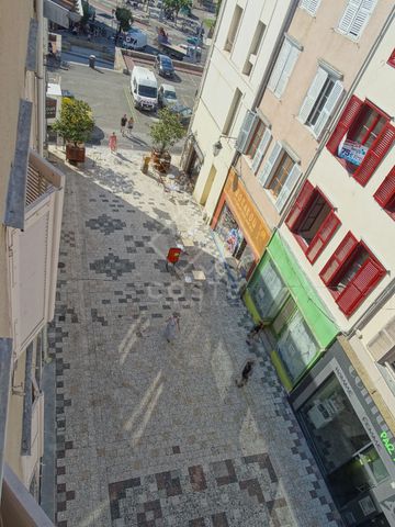 PROCHE FAC DE DROIT, Charmant T2 de 31m² avec cuisine équipée ! - Photo 5
