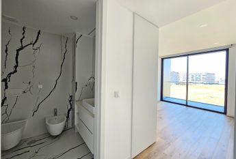 Apartamento novo com lugar de garagem a 5 minutos do centro da cidade!