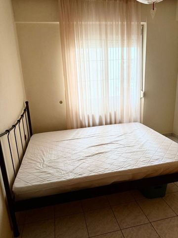 Studio/Γκαρσονιέρα για ενοικίαση Μητρόπολη (Κομοτηνή) - Φωτογραφία 3