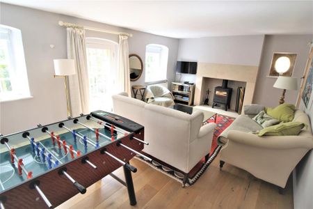 3 bedroom detached house to rent - Photo 3