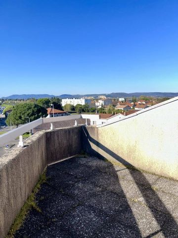 Studio 54 m² avec terrasse Montélimar - Photo 3