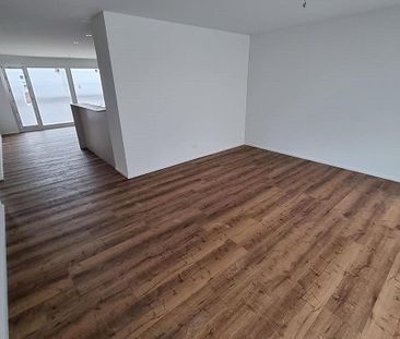 Hochwertige 4.5 Zimmerwohnung am Entenbach - Photo 1