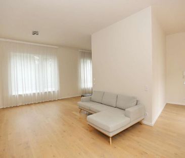 PARAGON - großes, teilmöbliertes Apartment in Prenzlauer Berg - Photo 1
