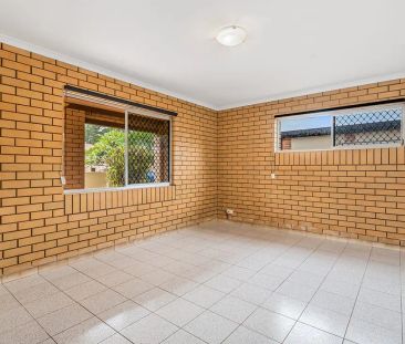 Great Family home - Walking distance to Mansfield high - Photo 3