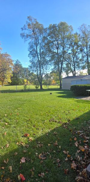 For Lease - 18 Elrose Road Unit# B, Brampton, Ontario - Photo 2