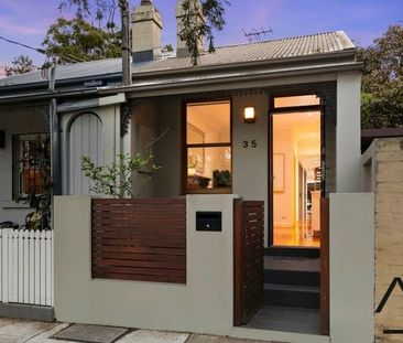 Modern Alexandria terrace maximising light and space - Photo 1