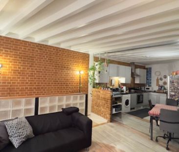 Grasmere Rd, Plaistow - Photo 1