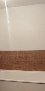 Loue Appartement à Châlons-en-Champagne - Photo 4