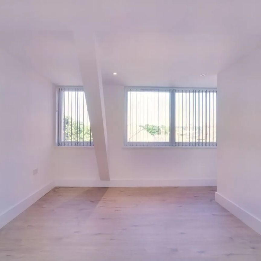 336a-340, Harrow Weald, HA3 - Photo 1
