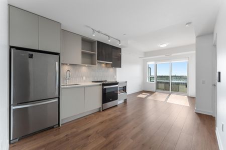 For Lease - 395 Dundas Street Unit# 612, Oakville, Ontario - Photo 2