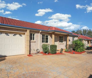 Sunny Boutique Villa in a Fantastic Location - Photo 2