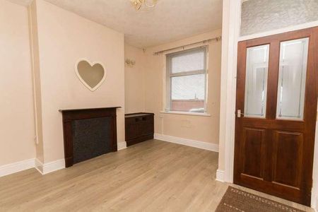 Newby Terrace, Barrow-in-furness, LA14 - Photo 2