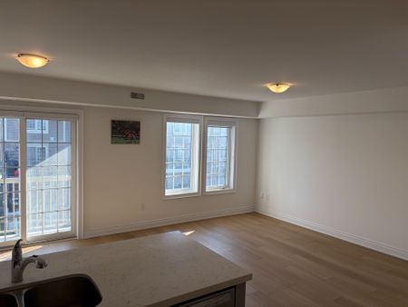 For Lease - 51 Hay Lane Unit# 3, Barrie, Ontario - Photo 2