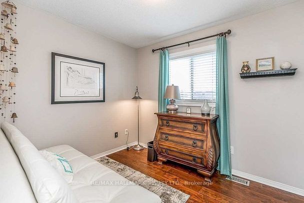 For Lease - 20 Brown Street, Barrie, Ontario - Photo 1