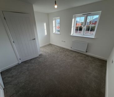 CORNMILL DRIVE, SOMERCOTES - Photo 1