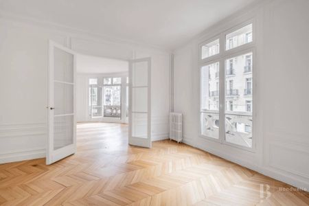 Rental Apartment Paris 8th Europe - Photo 2