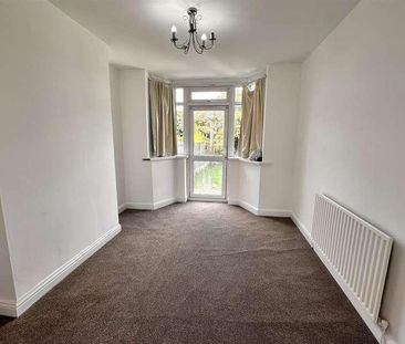 Londonderry Grove, Smethwick, B67 - Photo 6