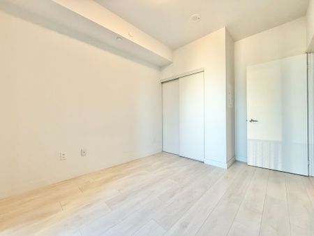 For Lease - 8 Eglinton Avenue Unit# 1810, Toronto, Ontario - Photo 2