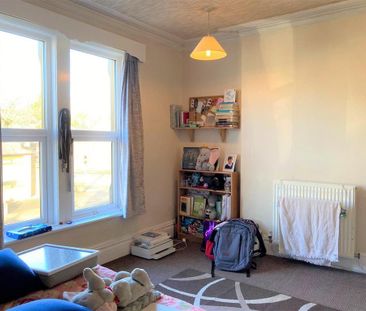 4 bedroom private hall to rent - Photo 6