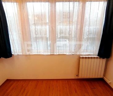 Garsoniera decomandata, 35 mp, pet friendly, centrala termica, zona Mercur - Fotografie 3