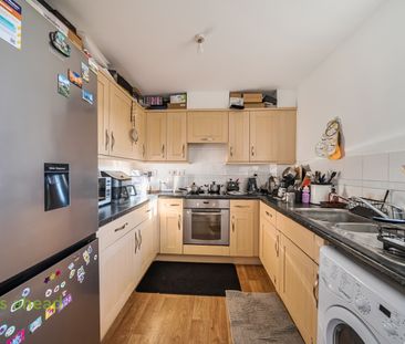 Manning Gardens, Croydon, CR0 - Photo 6