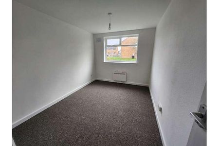 Lime Tree Close, Bridgwater, TA6 - Photo 3