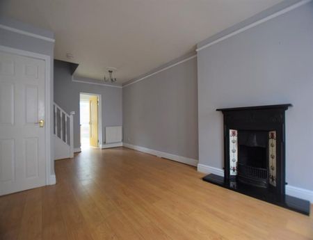 3 Bedroom Terraced To Let - Photo 2