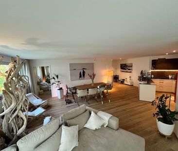 Moderne 4.5-Zimmer-Wohnung mit grossem Gartensitzplatz in Forch – M... - Foto 1