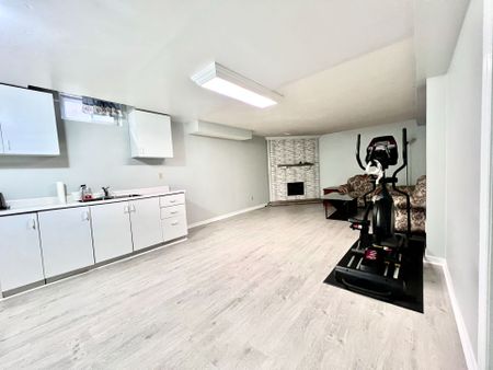 For Lease - 35 Soho Crescent Unit# Basement, Markham, Ontario - Photo 2