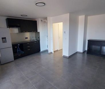 location Appartement T3 DE 62.7m² À DRANCY - Photo 6