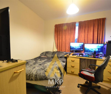 4 bedroom apartment to rent - Photo 6