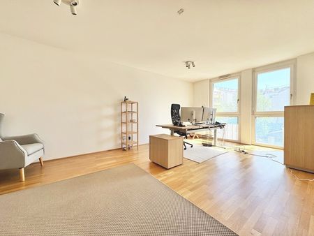 TOPLAGE | HELLE 2 ZIMMER | OPTIMALE RAUMAUFTEILUNG | U-BAHN-NÄHE - Foto 5