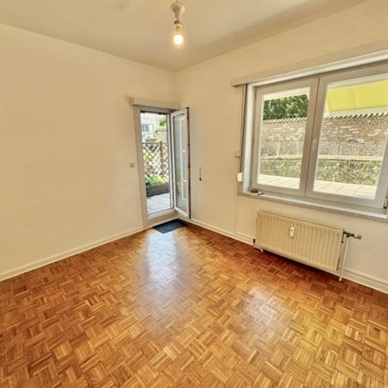 Appartement te huur - Photo 1