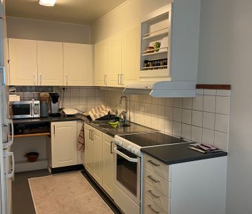Hasselgatan, Upplands Väsby - Photo 2