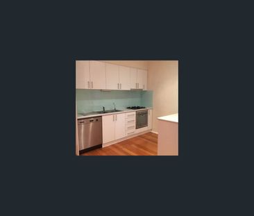 1/348 Williamstown Road, Yarraville, Vic 3013 - Photo 2