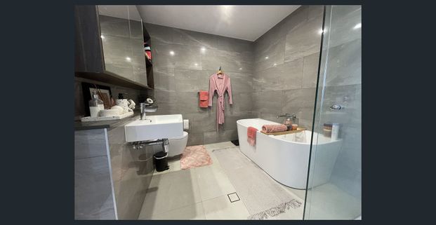 1337/1 Studio Drive, Eastgardens, NSW 2036 - Photo 1