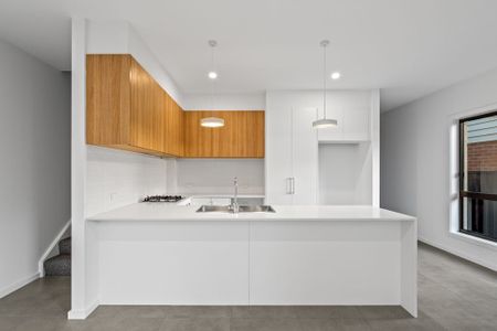 Brand New Stylish 3 Bedroom Home - Photo 2