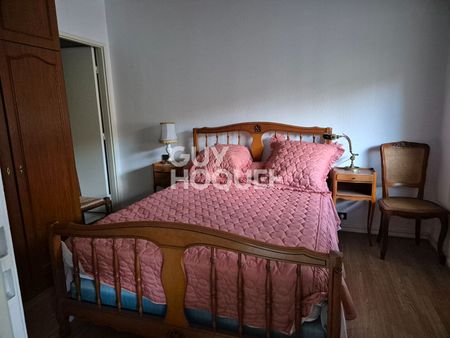 LOCATION d'un appartement de 2 pièces (57 m²) à PERPIGNAN - Photo 2