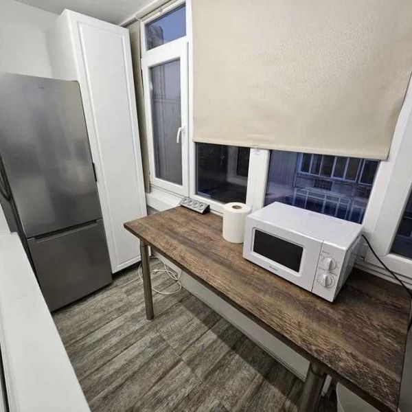 Apartament 2 camere Vitan Mall - Photo 1
