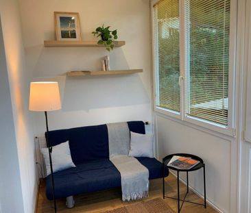 Charmantes 3.5 Zi.-Ferienhaus mit Bergsicht & Garten - nah am Golfp... - Foto 2