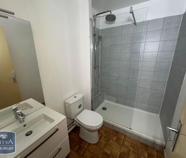 Location Appartement 1 pièce 24m² PERIGUEUX 24000 - Photo 2