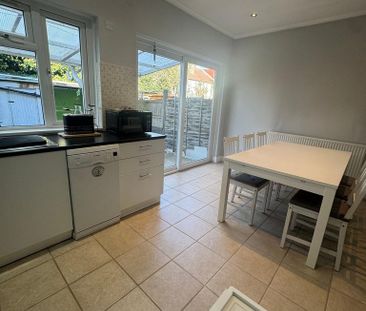 1 bedroom property to rent - Photo 2