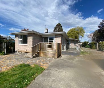 5 Prestons Road, Redwood - Photo 1