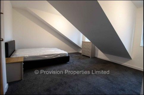 2 Bedroom Lets in Leeds - Photo 1