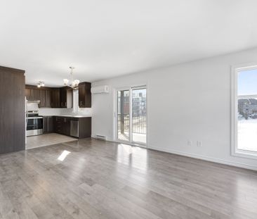 514 Plateau Boulevard - Photo 3